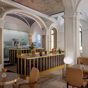 Maison Piazza Di Spagna Esperienze **** Рим