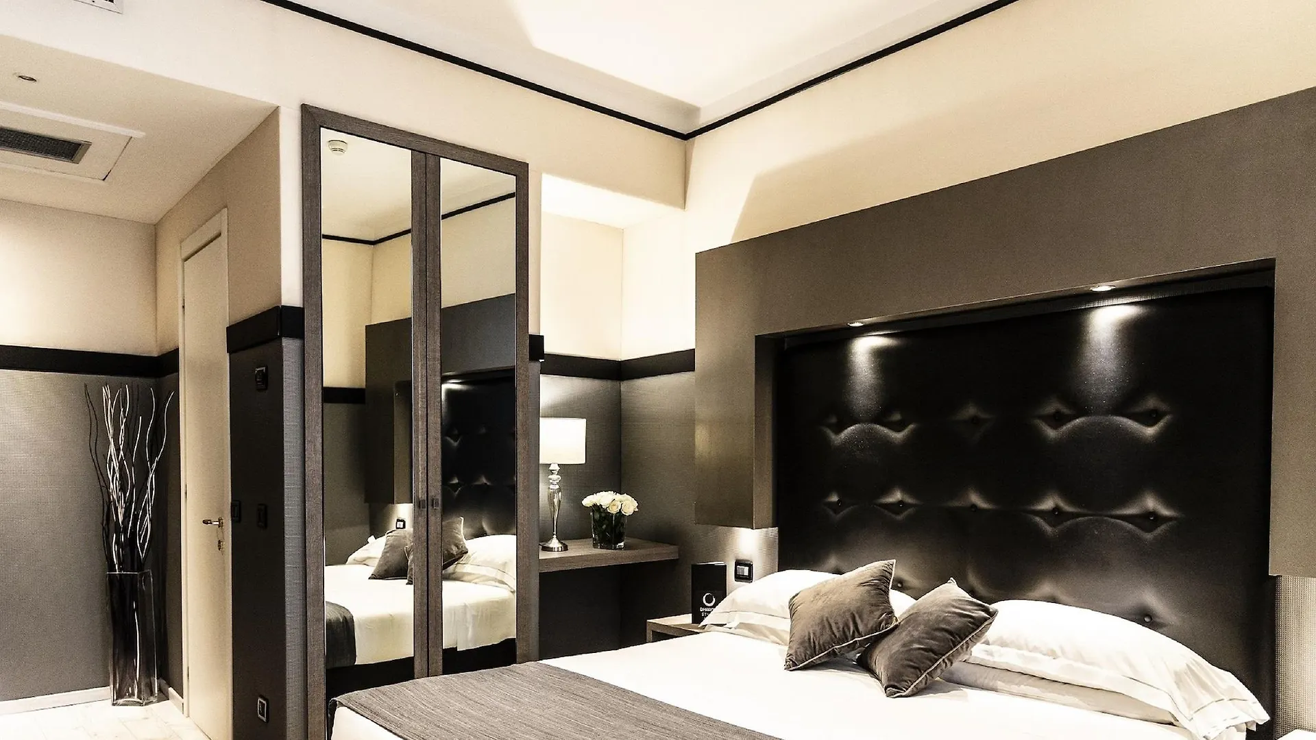 Dharma Style Hotel & Spa Roma