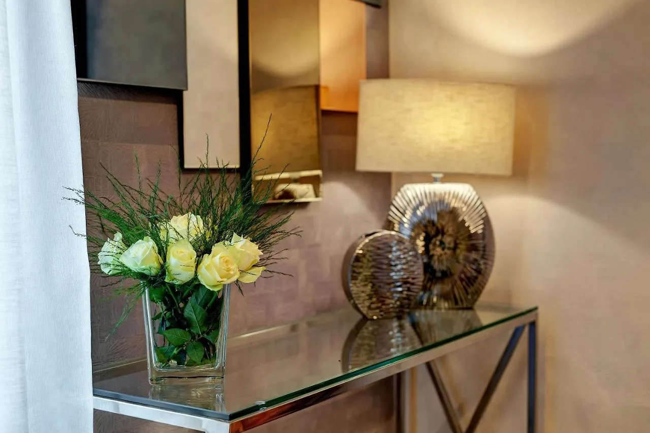 Dharma Style Hotel & Spa Roma 4*,  Italia